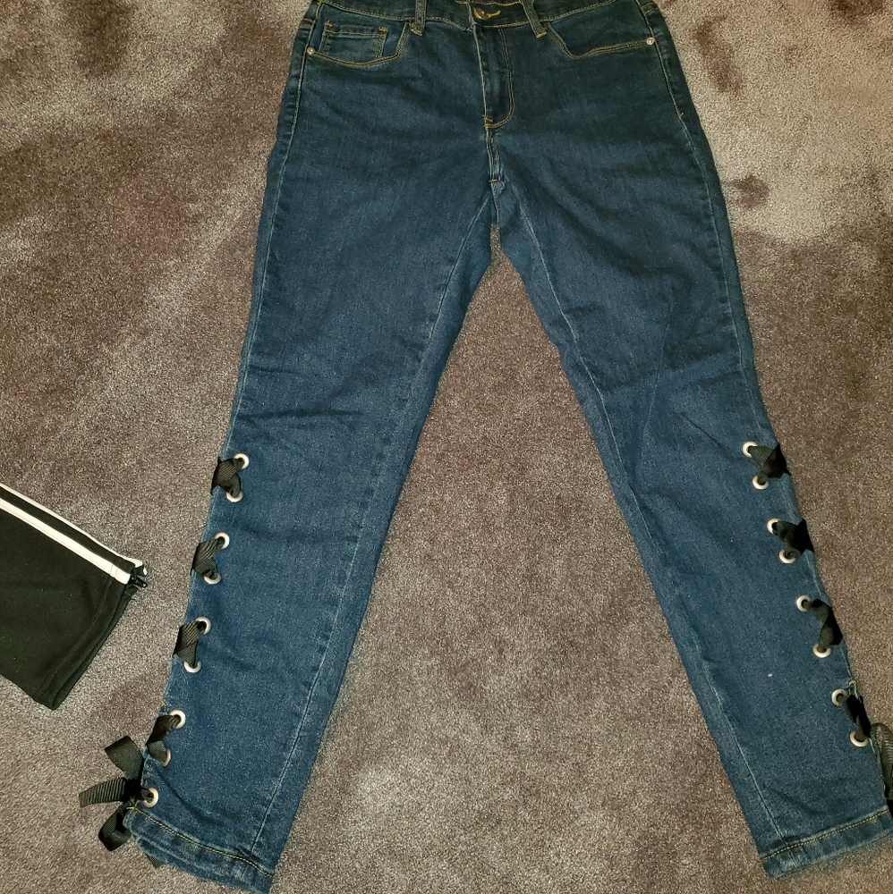 Jean's with ribbon